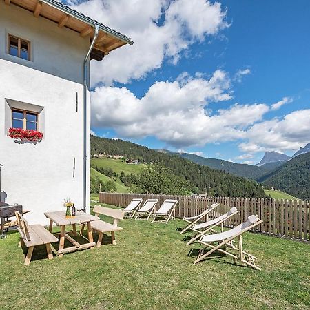 Ban Hofa Apartment Бресаноне Екстериор снимка